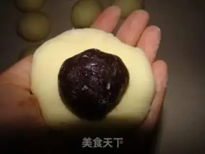 Make red bean bread step 5
