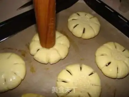 Make red bean bread step 9