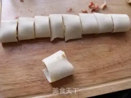 Make Bean rolls step 2