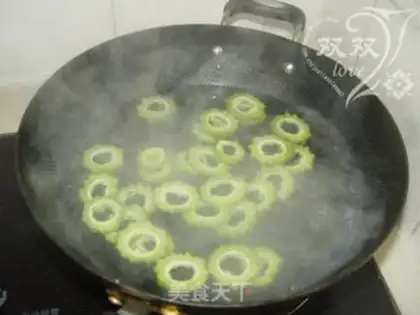 Make Chicken silk and bitter melon step 8