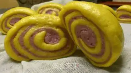 Make Pumpkin potato head step 22