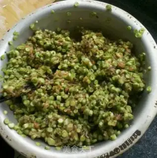 Make Pork bean buns step 4