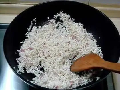 Make zongzi step 4