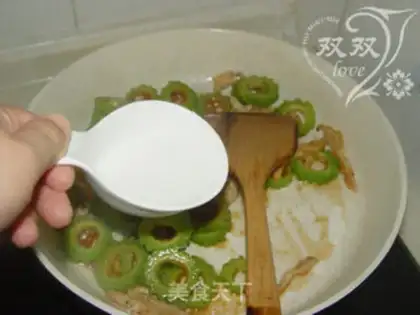 Make Chicken silk and bitter melon step 13