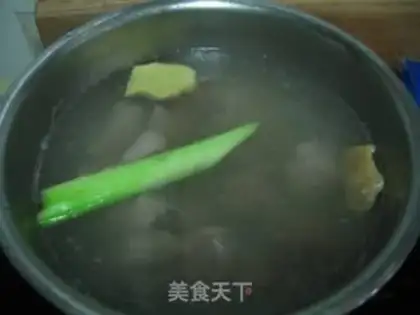 Make zongzi step 7