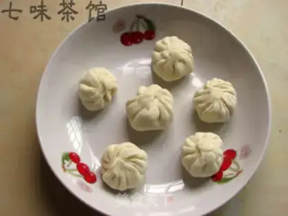 Make Plum and meat buns step 2