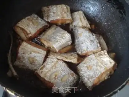 Make braised hairtail step 8