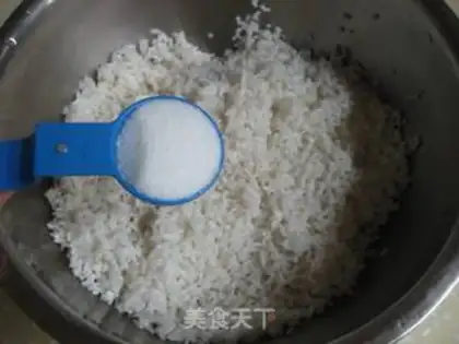 Make zongzi step 13