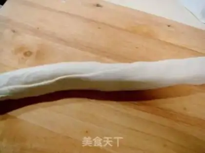 Make scallion cake step 5