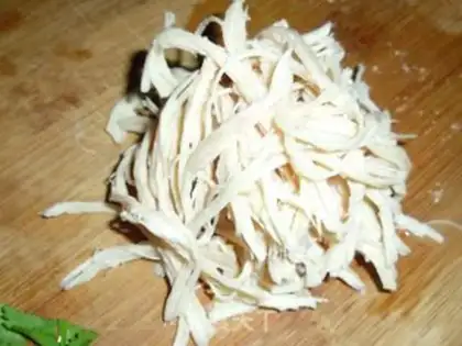 Make Shredded chicken porridge with mushroom step 2
