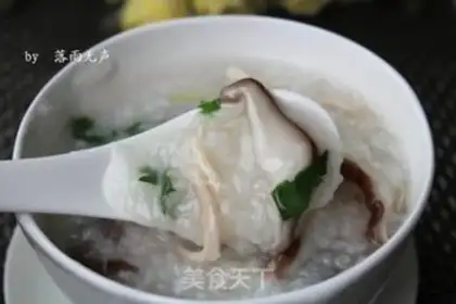 Make Shredded chicken porridge with mushroom step 8