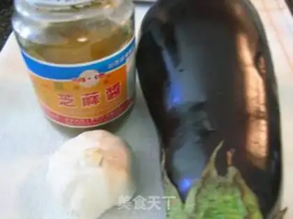 Make Garbage and garlic mashed step 0