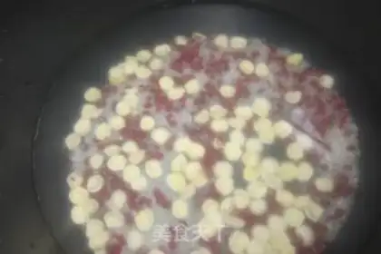 Make Red Bean Lotus step 2
