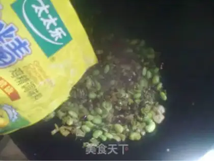 Make stir-fried edame with cabbage step 7