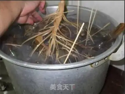 Make Wrap rice dumplings step 19