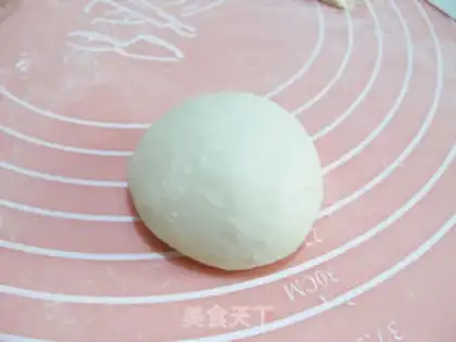 Make Multi-flavored mini pizza step 2