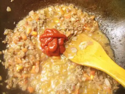 Make Black Pepper Beef Italian Sauce Noodles step 5