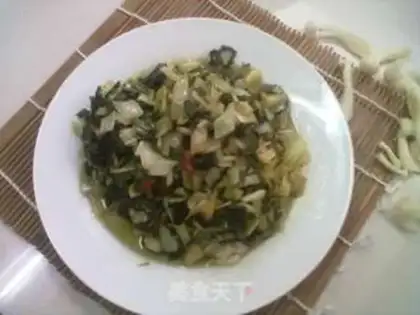 Make stir-fried fresh pickles step 9