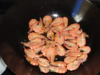Make Chiwei shrimp step 0