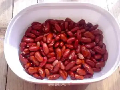 Make Chicken soup and beans step 0