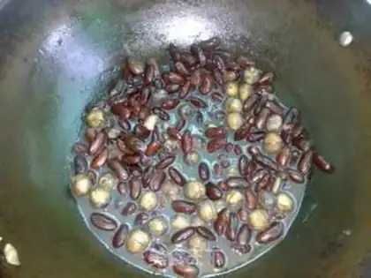 Make Chicken soup and beans step 4