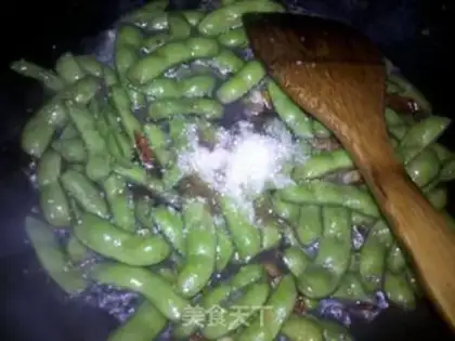 Make Hot, spicy beans step 5