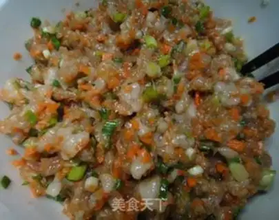 Make carrot and pork dumplings step 5
