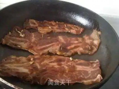Make Fried cowboy bones step 1