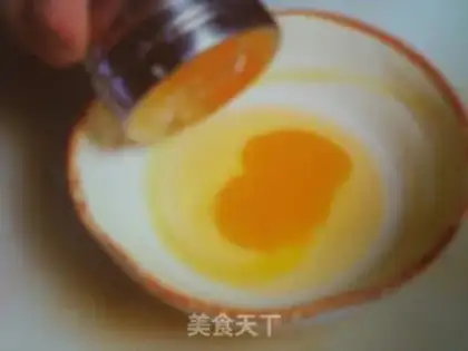 Make Steamed shrimp and crab meat in a tea bowl step 0