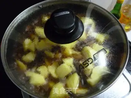 Make Five flowers with potatoes step 12