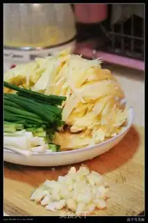 Make Onion potatoes step 0