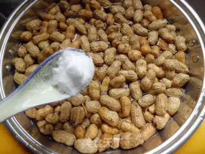 Make Salt-water peanuts step 2