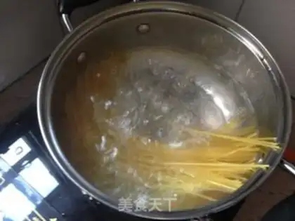 Make Cheese juice, pepperoni step 0