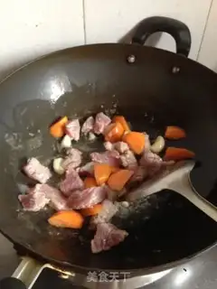 Make Curry potato stew step 2
