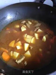 Make Curry potato stew step 4