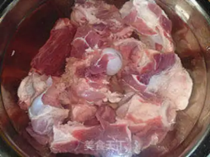 Make Northeast stick bone step 1
