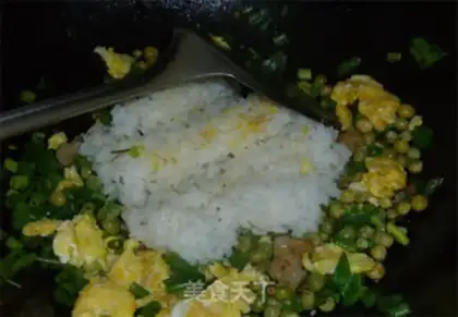 Make Shrimp rice step 8