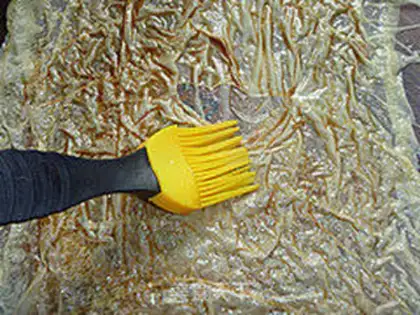 Make Cracker fragrance duck step 3