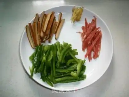 Make Spaghetti pasta step 0
