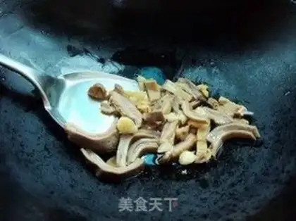 Make The fragrance pig belly step 4