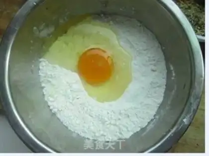 Make Eggcake and sausage step 2