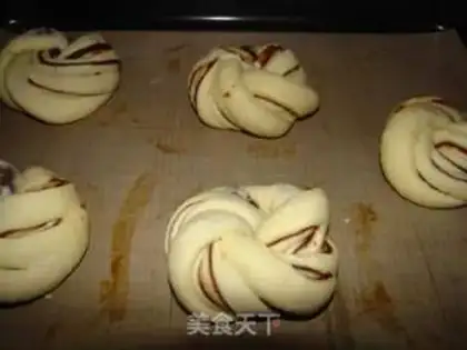 Make Yang Yee-Lang step 3