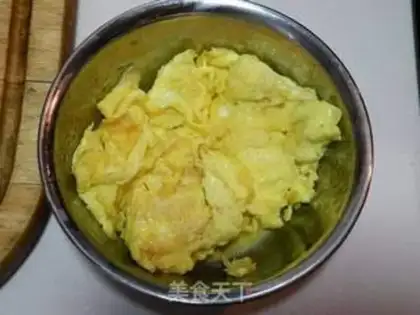 Make Pyramids, fried eggs step 3