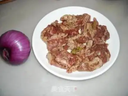 Make Cowboy bones with onions step 0
