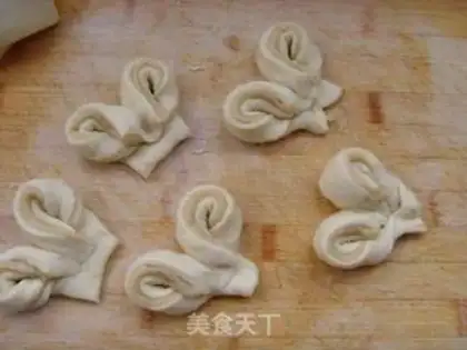 Make Sugar ears step 13