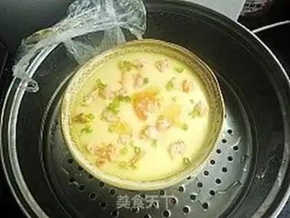 Make Shrimp eggs step 9