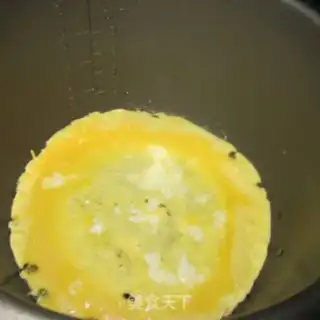 Make E.P.P. Fried omelet step 2