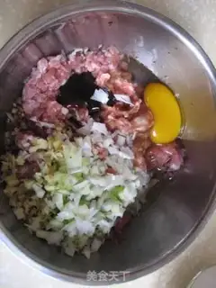 Make Meatballs step 1
