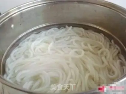 Make Beef rice powder step 1