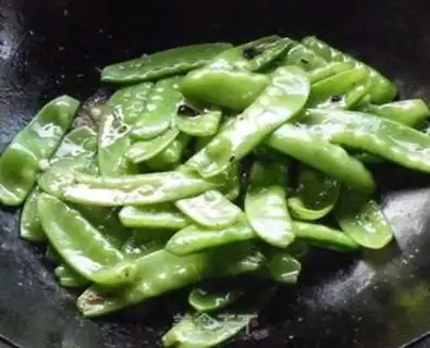 Make Fried Dutch beans step 7